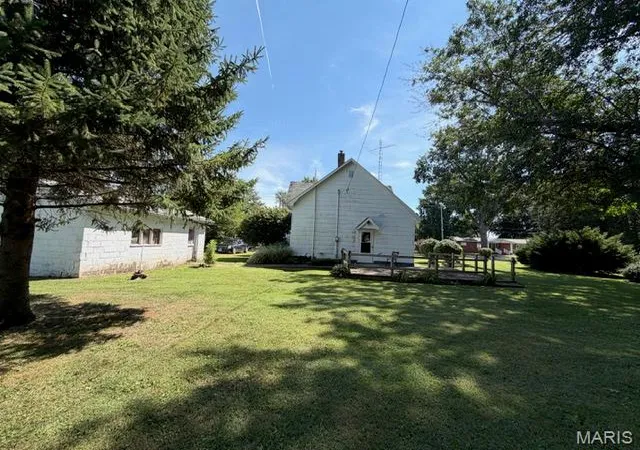 14th image of 556 S Spruce St, Nokomis, IL 62075 | MLS# MIS26053983