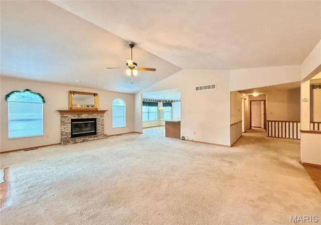 Photo 3 of Single family home for sale at 208 Saint Sabre Dr, Belleville, IL 62226 | MLS# MIS26053984 | Listing updated on 2026-09-21