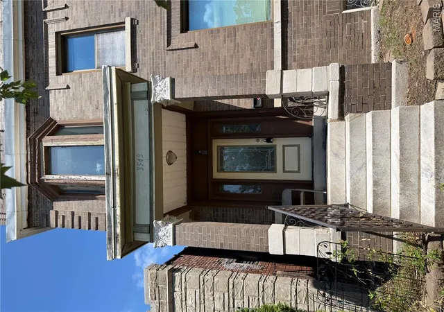 Photo 2 of Single family home for sale at 3543 Humphrey St, Saint Louis, MO 63118 | MLS# MIS26053998 | Listing updated on 2026-09-07