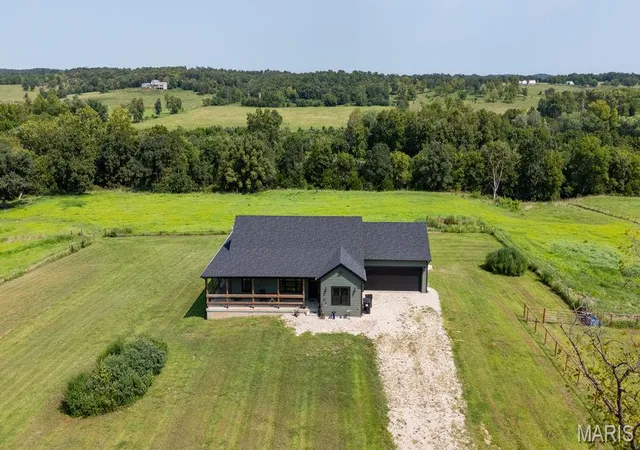4th image of 56504 Shaw Road, Olean, MO 65064 | MLS# MIS26054088