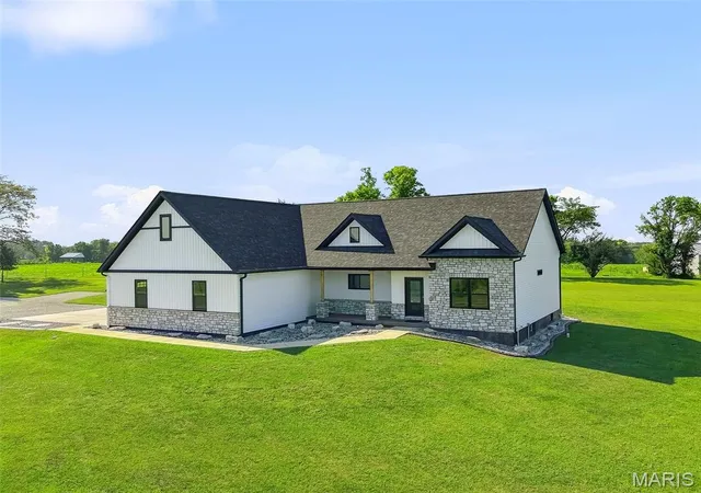 1st image of 120 White Wildlife Rd, Unincorporated, MO 63377 | MLS# MIS26054091