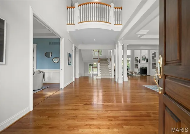 Photo 3 of Single family home for sale at 2457 Town And Country Ln, Saint Louis, MO 63131 | MLS# MIS26054094 | Listing updated on 2026-10-05