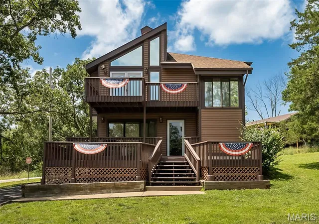 1st image of 415 Lilac Ln, St Clair, MO 63077 | MLS# MIS26054102