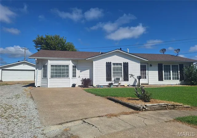 1st image of 6 Watertown Cir, Granite City, IL 62040 | MLS# MIS26054108