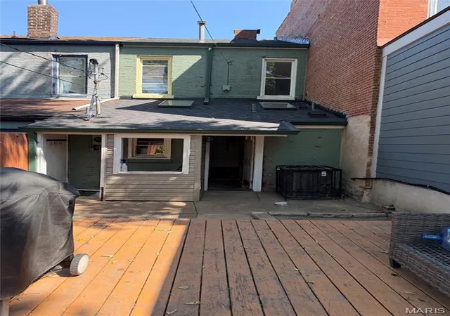 Photo 14 of Sale Pending at 2120 Sidney St, Saint Louis, MO 63104 | MLS# MIS26054128 | Listing updated on 2026-09-17