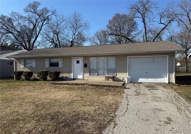 1st image of 1164 Camp Jackson Rd, Centerville, IL 62206 | MLS# MIS26054146