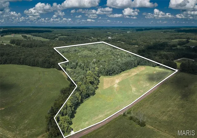 Photo 1 of Sale Pending at 2794 Ac 00 State Hwy Zz, Owensville, MO 65066 | MLS# MIS26054150 | Listing updated on 2026-08-27