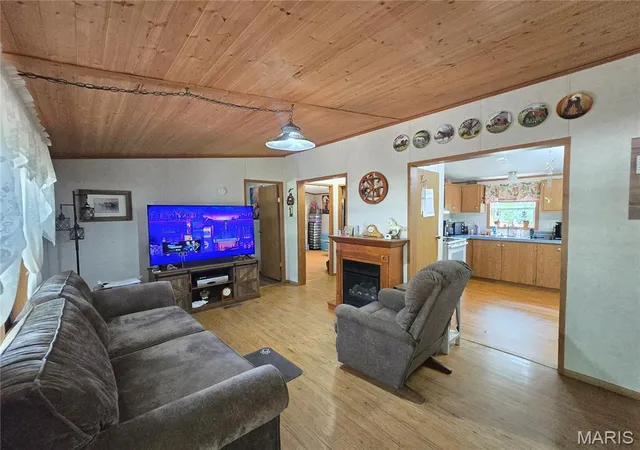 Photo 2 of Sale Pending at 11568 E State Hwy E, Cadet, MO 63630 | MLS# MIS26054169 | Listing updated on 2026-09-02