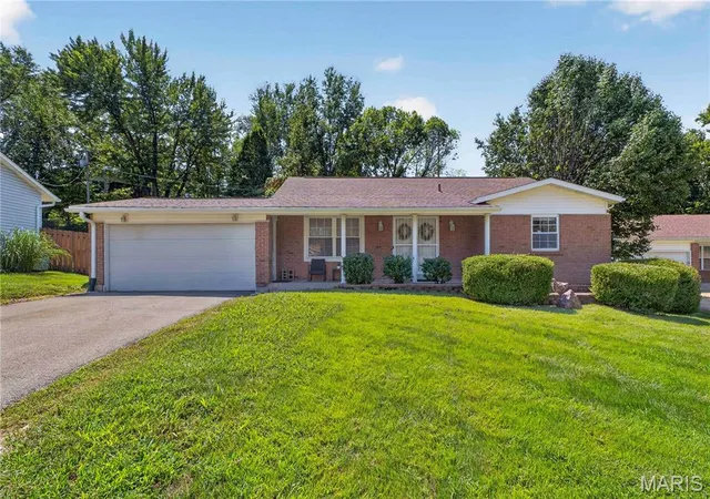 2nd image of 3356 San Sevilla Ct, Bridgeton, MO 63044 | MLS# MIS26054182