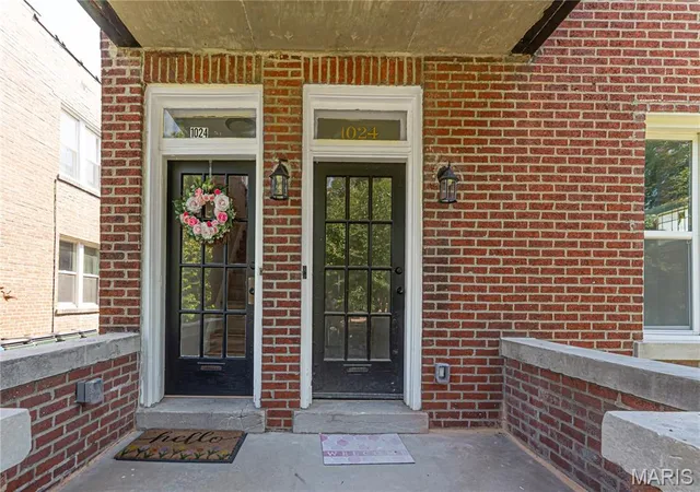 Photo 2 of Multi family home for sale at 1024 Commodore Dr, Richmond Heights, MO 63117 | MLS# MIS26054200 | Listing updated on 2026-08-31