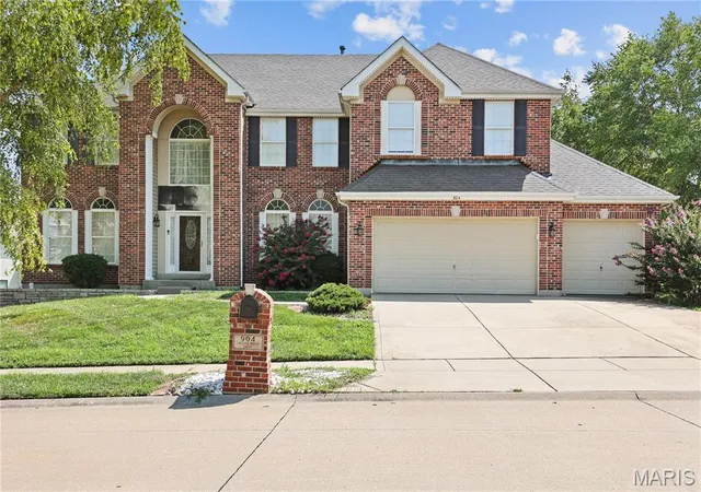 Photo 2 of Single family home for sale at 904 Calista Ridge Dr, Shiloh, IL 62221 | MLS# MIS26054204 | Listing updated on 2026-09-06