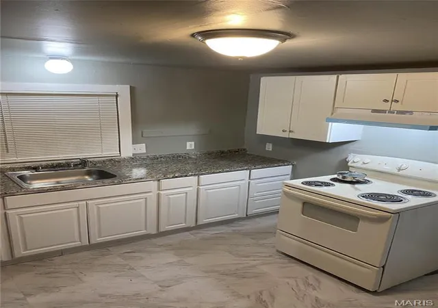 Photo 2 of Sale Pending at 8127 Airport Rd, St Louis, MO 63134 | MLS# MIS26054214 | Listing updated on 2026-08-28