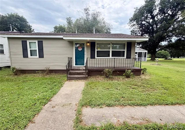1st image of 511 Dixie St, Parma, MO 63870 | MLS# MIS26054222