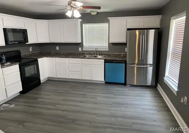 Photo 3 of Single family home for sale at 304 Poe St, Park Hills, MO 63601 | MLS# MIS26054225 | Listing updated on 2026-10-05