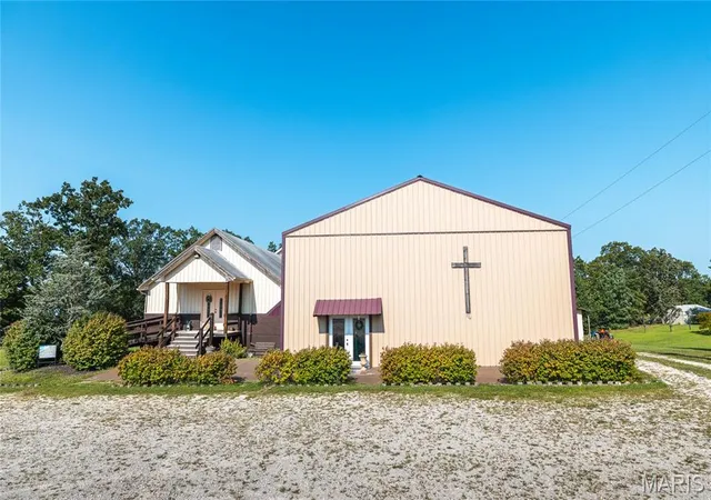 2nd image of 198 S Hwy Y, Steelville, MO 65565 | MLS# MIS26054227
