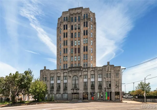 Photo 1 of Condo for sale at 3608 Gravois Ave #3W, St Louis, MO 63116 | MLS# MIS26054235 | Listing updated on 2026-08-28