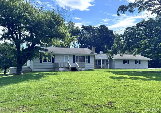 Photo 1 of Single family home for sale at 59604 Starview Estates, New London, MO 63459 | MLS# MIS26054238 | Listing updated on 2026-08-22