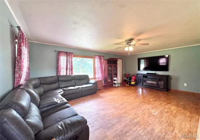 Photo 4 of Single family home for sale at 59604 Starview Estates, New London, MO 63459 | MLS# MIS26054238 | Listing updated on 2026-08-22