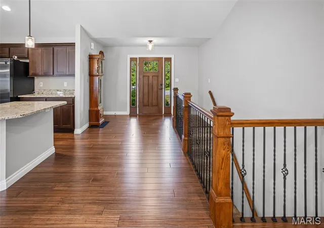 5th image of 105 Red Pine Ct, Collinsville, IL 62234 | MLS# MIS26054248
