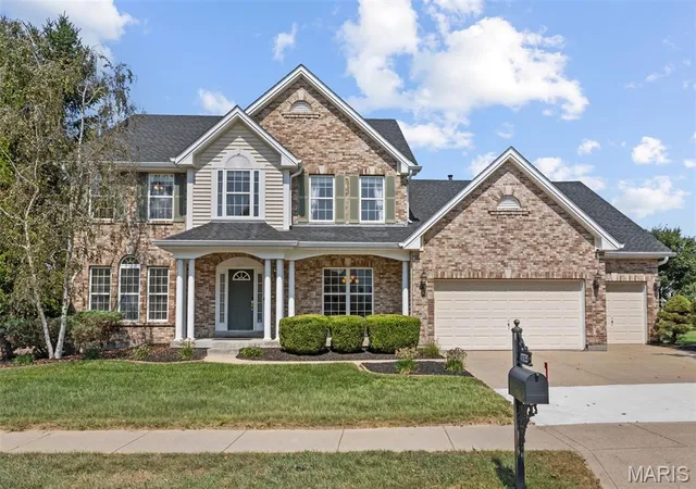 Photo 1 of Sale Pending at 17835 Westhampton Woods Dr, Chesterfield, MO 63005 | MLS# MIS26054252 | Listing updated on 2026-09-01