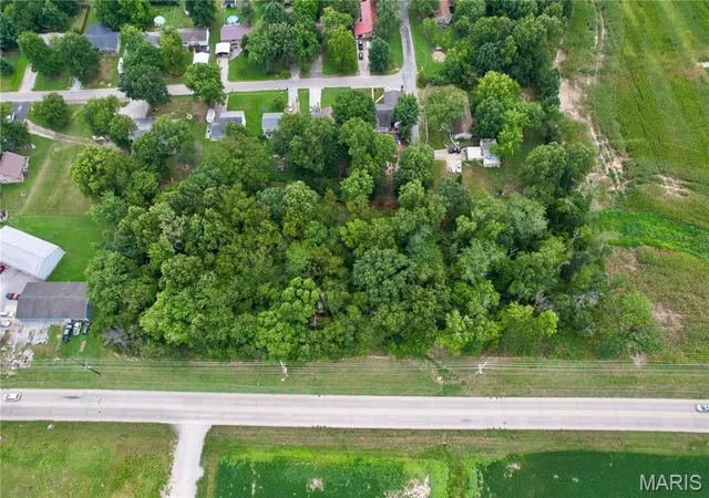 Photo 1 of Land for sale at 0 Veterans Memorial Dr, Mount Vernon, IL 62864 | MLS# MIS26054256 | Listing updated on 2026-08-24