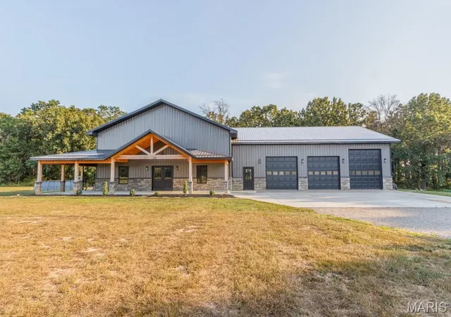 1st image of 27230 Pelican Dr, Lebanon, MO 65536 | MLS# MIS26054258