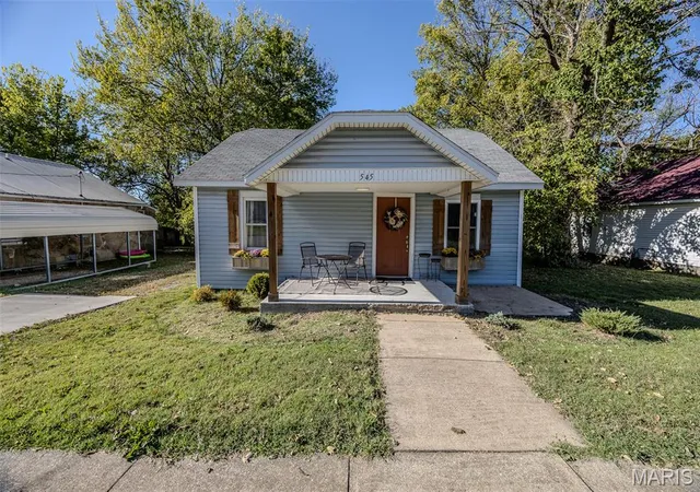1st image of 545 W Pierce St, Lebanon, MO 65536 | MLS# MIS26054261