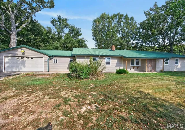 Photo 1 of Single family home for sale at 22250 S Highway 7, Richland, MO 65556 | MLS# MIS26054266 | Listing updated on 2026-09-01