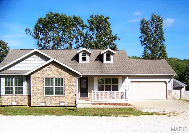 Photo 1 of Single family home for sale at 20990 Hideaway Ln, St Robert, MO 65584 | MLS# MIS26054267 | Listing updated on 2026-09-29