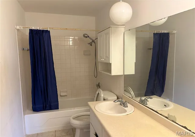 Photo 3 of Condo for sale at 10011 Echoridge Ln #G, Mehlville, MO 63125 | MLS# MIS26054269 | Listing updated on 2026-09-30