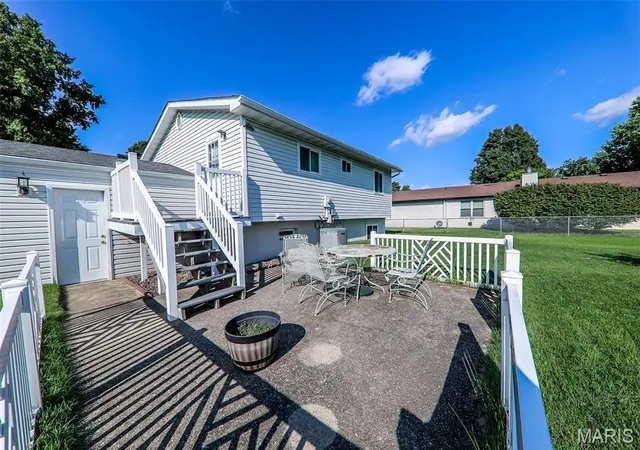 21st image of 12 Blue Spruce Ct, Granite City, IL 62040 | MLS# MIS26054273