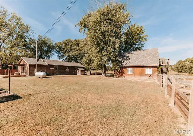 Photo 4 of Single family home for sale at 25301 N Highway 133, Richland, MO 65556 | MLS# MIS26054274 | Listing updated on 2026-09-25