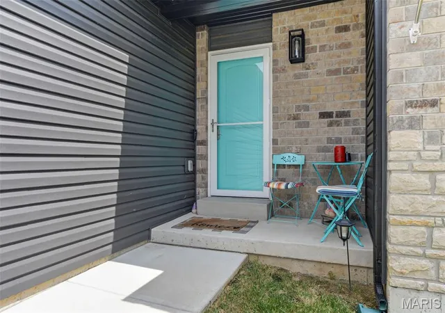 2nd image of 656 Rockshire Dr, Herculaneum, MO 63048 | MLS# MIS26054307