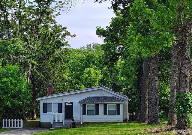 Photo 1 of Single family home for sale at 2618 High Ridge Ave, Saint Louis, MO 63136 | MLS# MIS26054311 | Listing updated on 2026-09-02