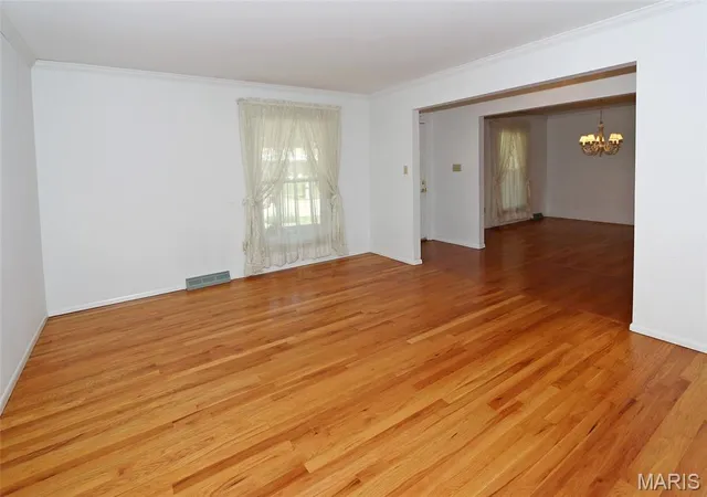 Photo 3 of Single family home for sale at 4828 Broad Oak Dr, Unincorporated, MO 63128 | MLS# MIS26054320 | Listing updated on 2026-09-14