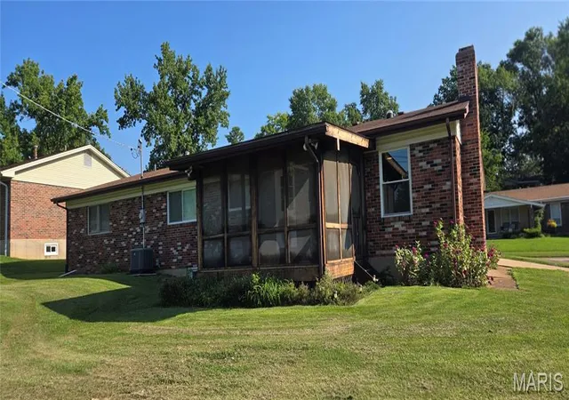 Photo 31 of Single family home for sale at 4828 Broad Oak Dr, Unincorporated, MO 63128 | MLS# MIS26054320 | Listing updated on 2026-09-28