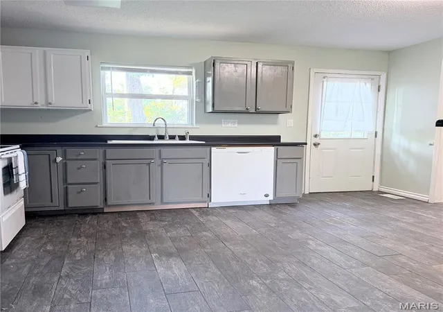 5th image of 580 Huntleigh Ct, Farmington, MO 63640 | MLS# MIS26054321