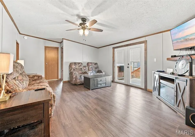 Photo 3 of Single family home for sale at 14216 Charter Church Rd, De Soto, MO 63020 | MLS# MIS26054332 | Listing updated on 2026-10-06