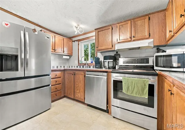 Photo 4 of Single family home for sale at 14216 Charter Church Rd, De Soto, MO 63020 | MLS# MIS26054332 | Listing updated on 2026-10-06