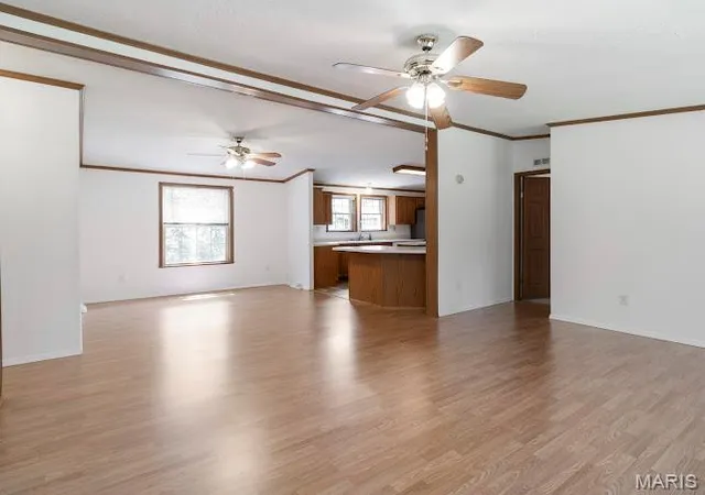 Photo 3 of Manufactured home for sale at 9182 Sunset Dr, Bloomsdale, MO 63627 | MLS# MIS26054343 | Listing updated on 2026-08-28