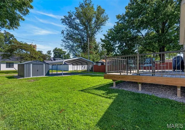2nd image of 205 W Iowa St, Trenton, IL 62293 | MLS# MIS26054358