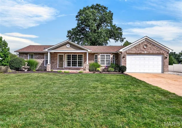 1st image of 262 W Skyline Dr, Ballwin, MO 63011 | MLS# MIS26054359