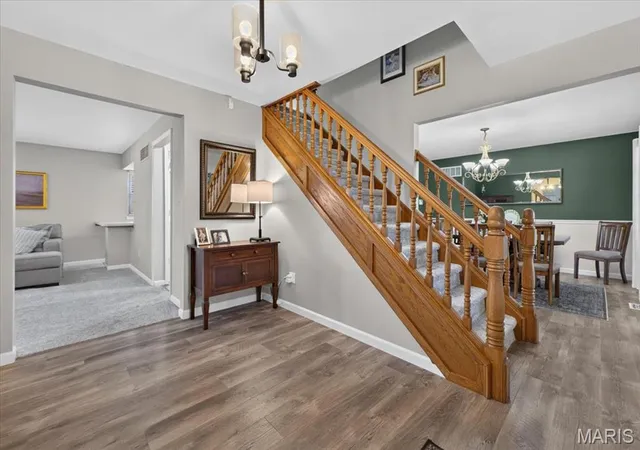 Photo 3 of Sale Pending at 1627 Gettysburg Landing, Saint Charles, MO 63303 | MLS# MIS26054370 | Listing updated on 2026-09-19