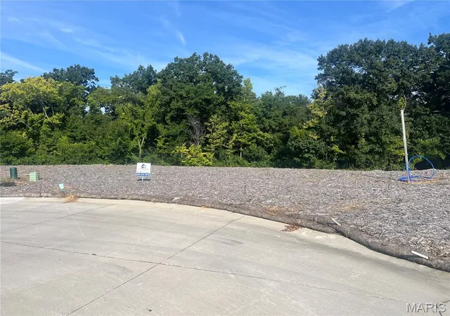 1st image of 105 Prominence Point Ct, Wentzville, MO 63385 | MLS# MIS26054382