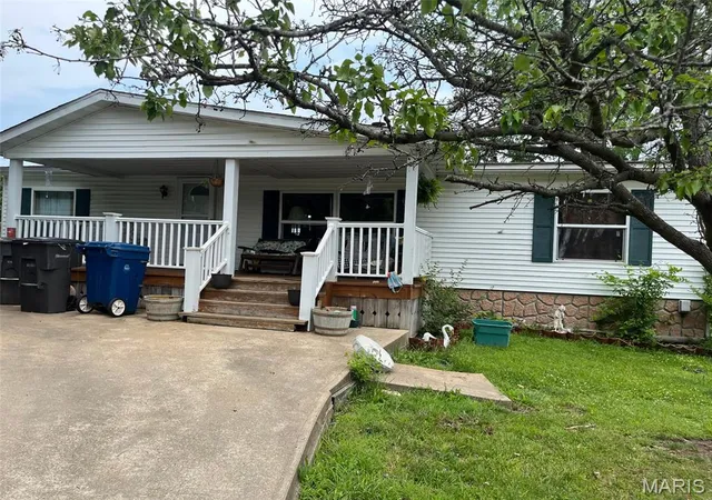 1st image of 1671 Drake Ln, Robertsville, MO 63072 | MLS# MIS26054396