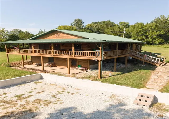 Photo 2 of Single family home for sale at 83 Little Shoal Creek Rd, Steelville, MO 65565 | MLS# MIS26054397 | Listing updated on 2026-09-25