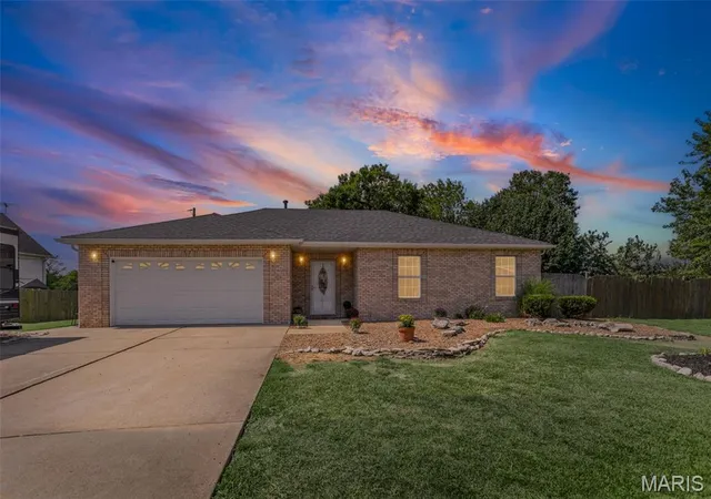 Photo 1 of Single family home for sale at 1110 Alice Ln, Granite City, IL 62040 | MLS# MIS26054406 | Listing updated on 2026-09-12