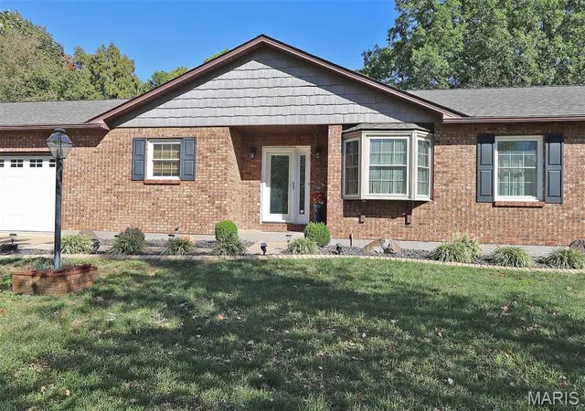 Photo 1 of Single family home for sale at 436 Squaw Valley Dr, Farmington, MO 63640 | MLS# MIS26054411 | Listing updated on 2026-10-21