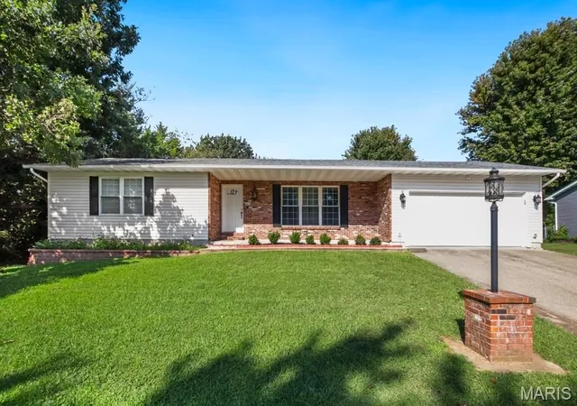 Photo 1 of Single family home for sale at 641 Falcon Dr, Sullivan, MO 63080 | MLS# MIS26054419 | Listing updated on 2026-09-07