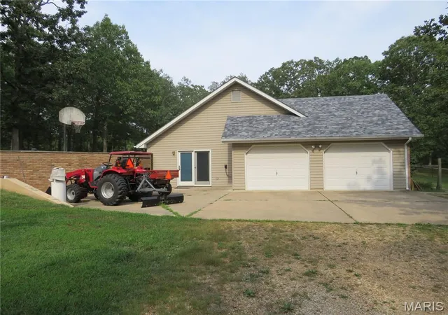 Photo 3 of Single family home for sale at 3661 Pump Station Rd, Rosebud, MO 63091 | MLS# MIS26054430 | Listing updated on 2026-09-04
